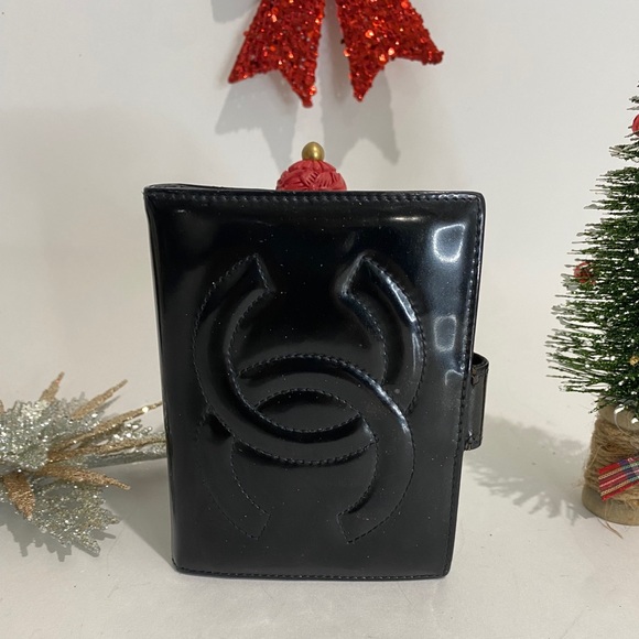 CHANEL Handbags - Auth KAE01 CHANEL Coco mark Bi-fold wallet